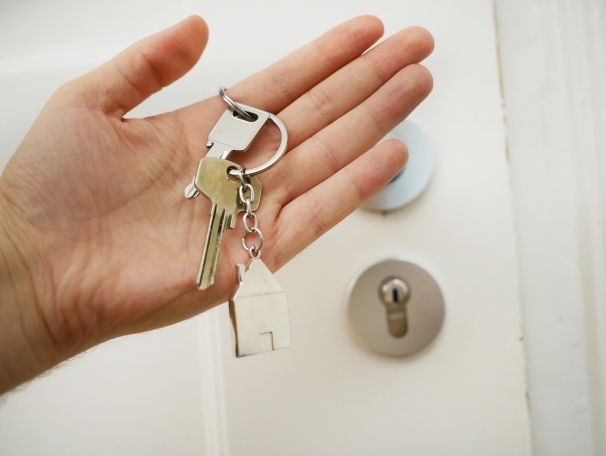 https://Nickcindynic.StopRentingStartOwning.com